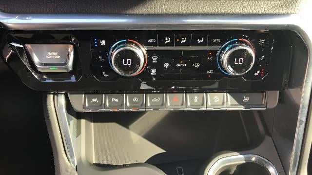 2022 GMC Sierra 1500 4WD Crew Cab 147 Denali