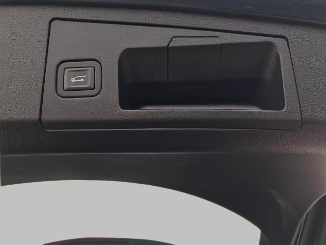 2019 Cadillac XT4 AWD 4dr Premium Luxury