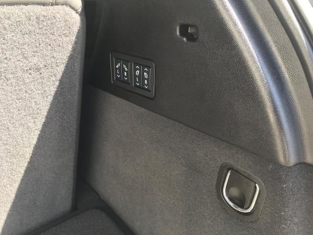 2025 Cadillac XT6 AWD 4dr Premium Luxury