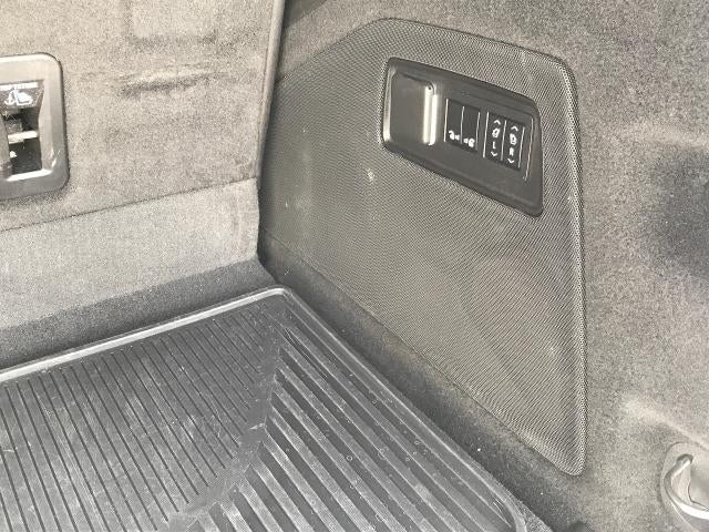 2022 Cadillac Escalade 4WD 4dr Luxury