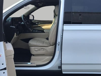 2023 Cadillac Escalade ESV 4WD 4dr Premium Luxury