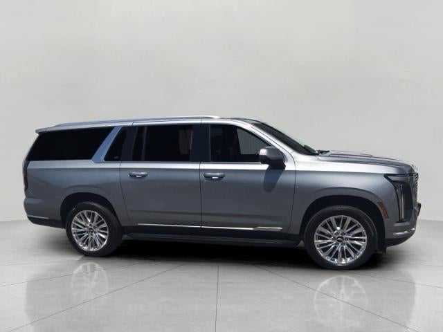 2025 Cadillac Escalade ESV 4WD 4dr Premium Luxury