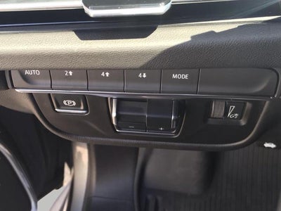 2025 Cadillac Escalade ESV 4WD 4dr Premium Luxury
