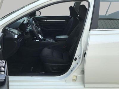 2022 Nissan Altima 2.5 SV AWD Sedan