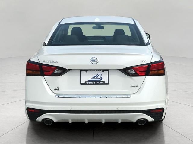 2022 Nissan Altima 2.5 SV AWD Sedan