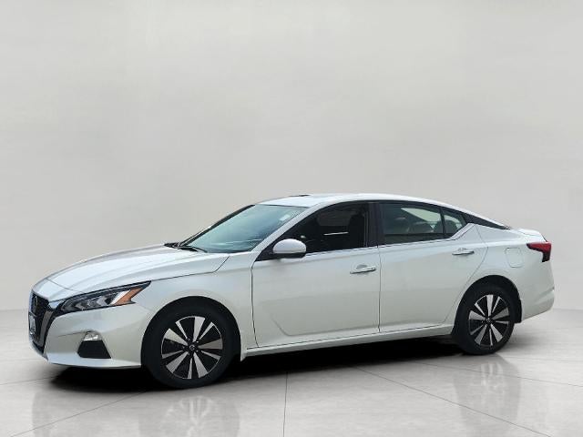 2022 Nissan Altima 2.5 SV AWD Sedan