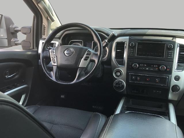 2019 Nissan TITAN 4x4 Crew Cab PRO-4X