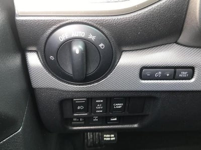 2019 Nissan TITAN 4x4 Crew Cab PRO-4X