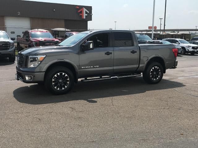 2019 Nissan TITAN 4x4 Crew Cab PRO-4X