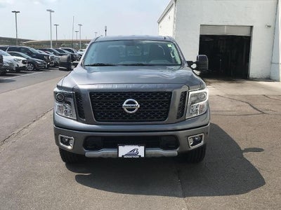 2019 Nissan TITAN 4x4 Crew Cab PRO-4X