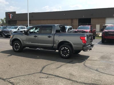 2019 Nissan TITAN 4x4 Crew Cab PRO-4X