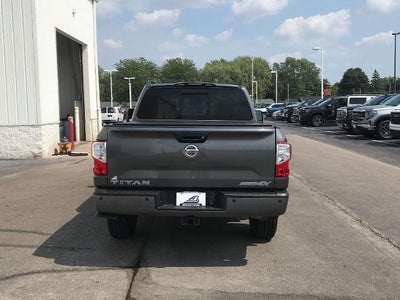 2019 Nissan TITAN 4x4 Crew Cab PRO-4X