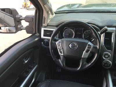2019 Nissan TITAN 4x4 Crew Cab PRO-4X