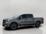 2019 Nissan TITAN 4x4 Crew Cab PRO-4X