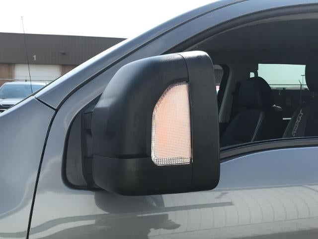2019 Nissan TITAN 4x4 Crew Cab PRO-4X