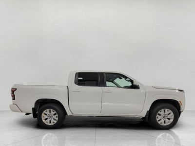 2022 Nissan Frontier Crew Cab 4x4 SV Auto