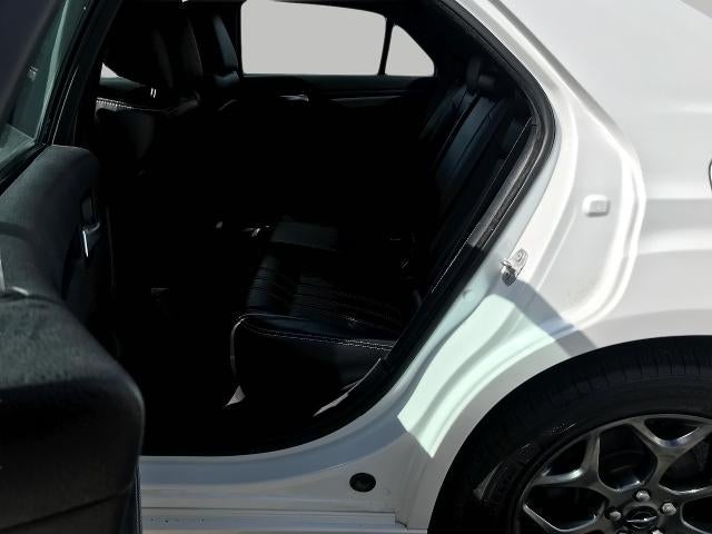 2016 Chrysler 300 4dr Sdn 300S AWD