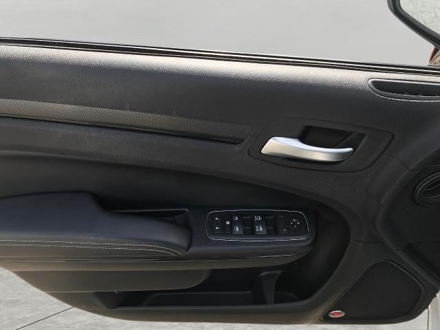 2016 Chrysler 300 4dr Sdn 300S AWD