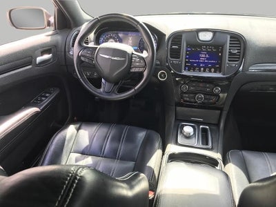 2016 Chrysler 300 4dr Sdn 300S AWD