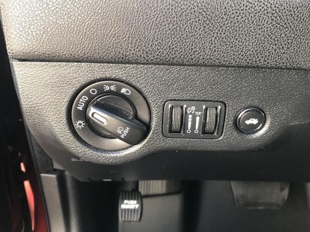 2014 Dodge Charger 4dr Sdn SXT 100th Anniversary RWD