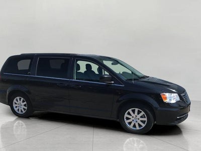 2016 Chrysler Town & Country 4dr Wgn LX