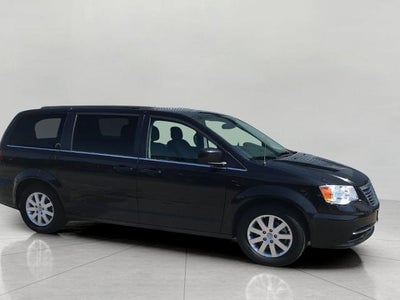 2016 Chrysler Town & Country 4dr Wgn LX