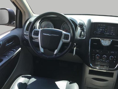 2016 Chrysler Town & Country 4dr Wgn LX