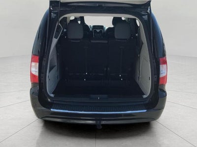 2016 Chrysler Town & Country 4dr Wgn LX