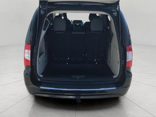 2016 Chrysler Town & Country 4dr Wgn LX