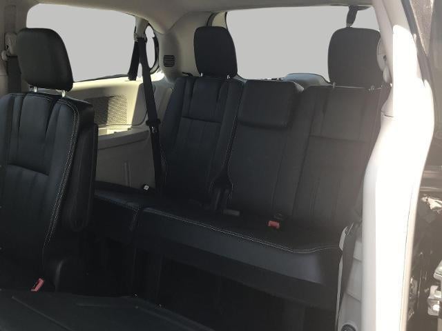 2016 Chrysler Town & Country 4dr Wgn LX