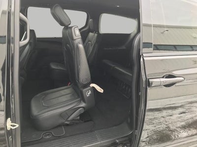 2018 Chrysler Pacifica Touring L FWD