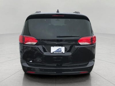 2018 Chrysler Pacifica Touring L FWD