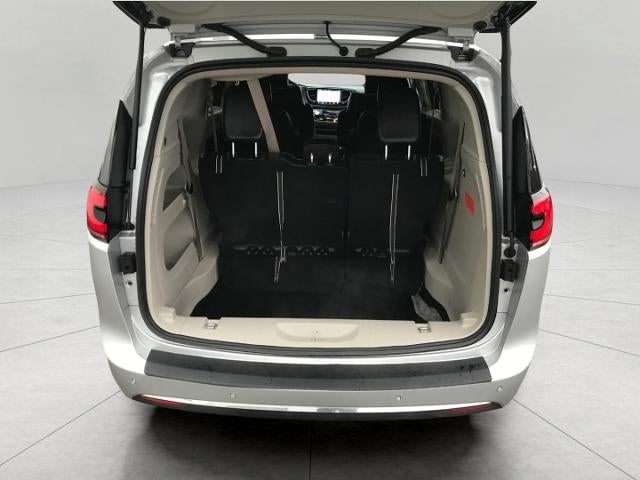 2024 Chrysler Pacifica Touring L FWD