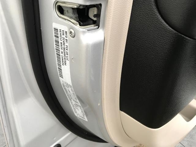 2024 Chrysler Pacifica Touring L FWD