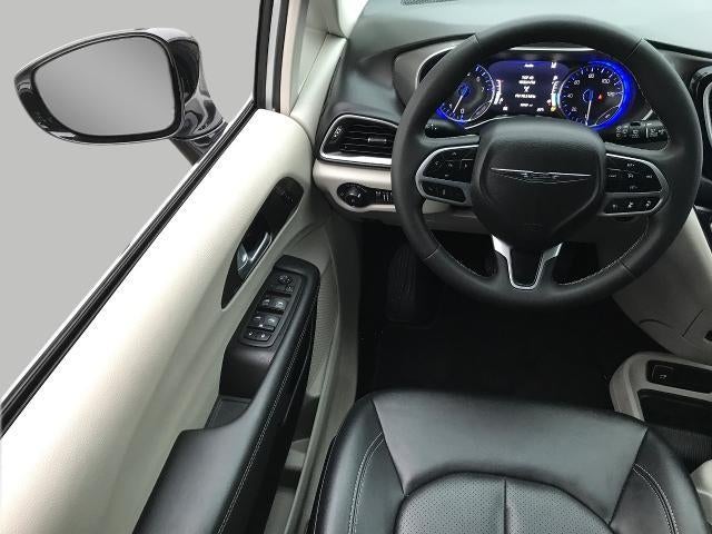 2024 Chrysler Pacifica Touring L FWD