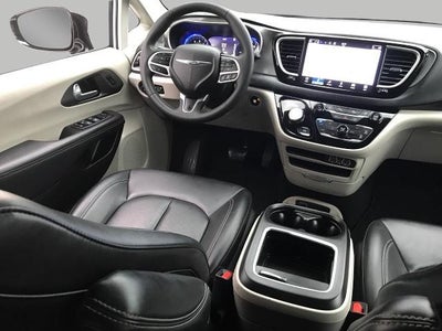 2024 Chrysler Pacifica Touring L FWD
