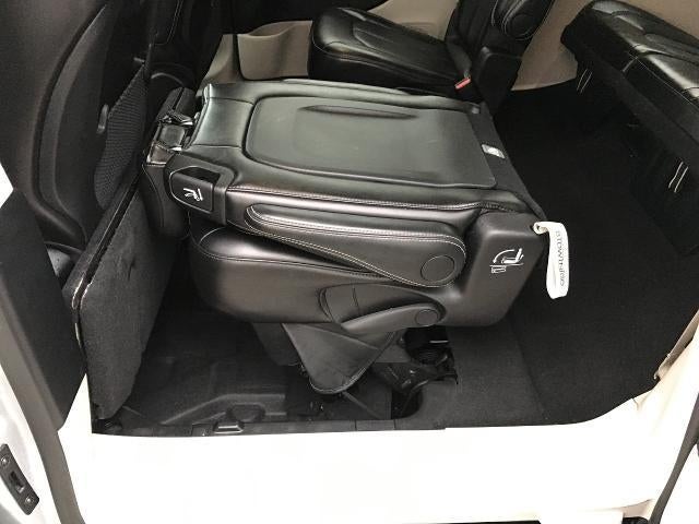 2024 Chrysler Pacifica Touring L FWD