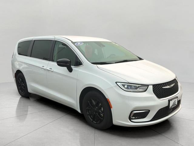 2024 Chrysler Pacifica Touring L FWD