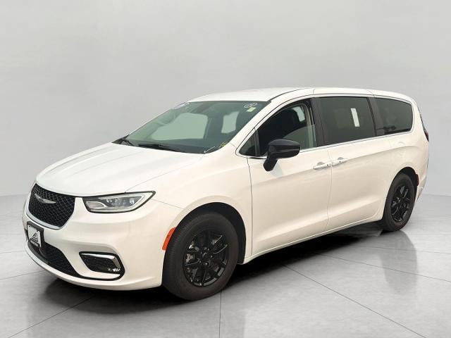 2024 Chrysler Pacifica Touring L FWD