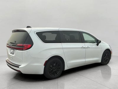 2024 Chrysler Pacifica Touring L FWD