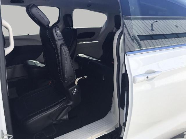 2024 Chrysler Pacifica Touring L FWD