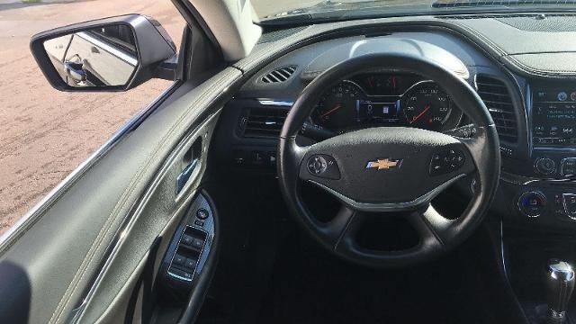 2017 Chevrolet Impala 4dr Sdn LT w/1LT