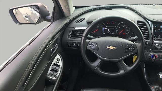 2017 Chevrolet Impala 4dr Sdn LT w/1LT