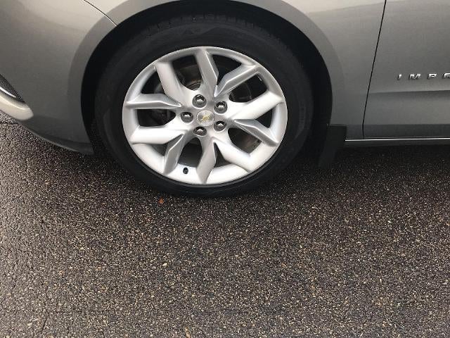 2017 Chevrolet Impala 4dr Sdn LT w/1LT