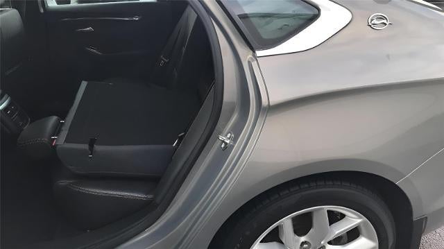 2017 Chevrolet Impala 4dr Sdn LT w/1LT