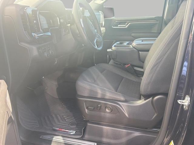 2023 Chevrolet Silverado 1500 4WD Crew Cab 147 RST