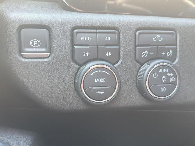 2023 Chevrolet Silverado 1500 4WD Crew Cab 147 RST