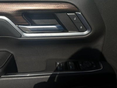 2023 Chevrolet Silverado 1500 4WD Crew Cab 147 RST