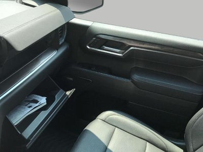 2023 Chevrolet Silverado 1500 4WD Crew Cab 147 LTZ