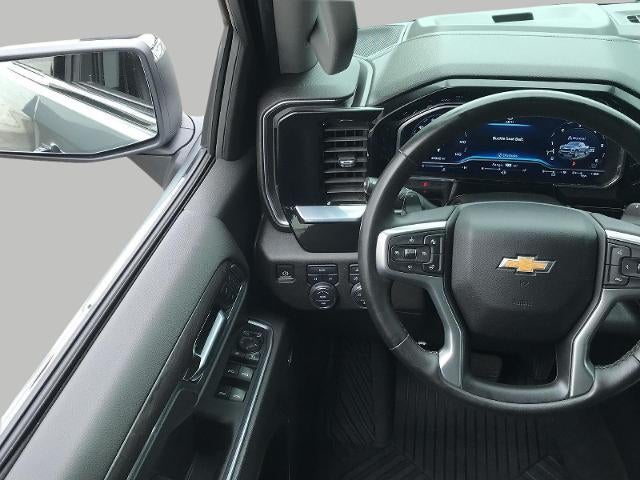 2023 Chevrolet Silverado 1500 4WD Crew Cab 147 LTZ